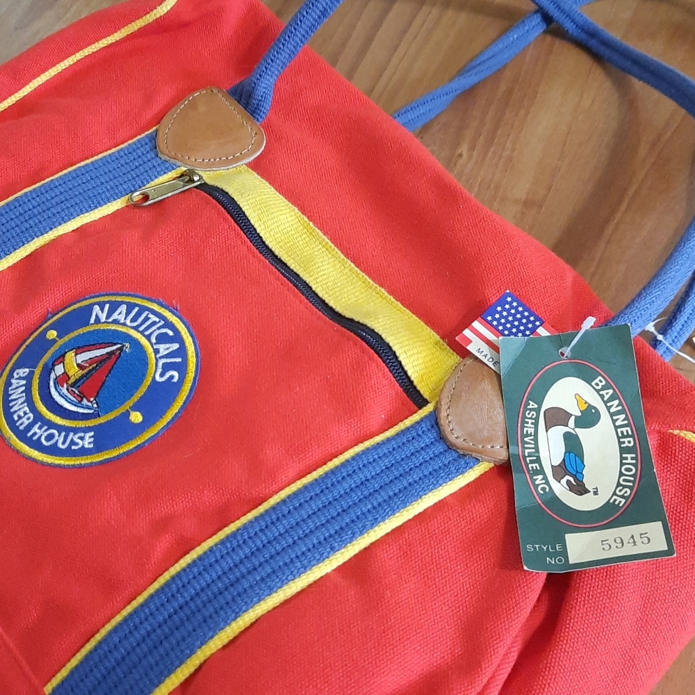 Vintage Banner House Duffel Bag New - Picture 3 of 9